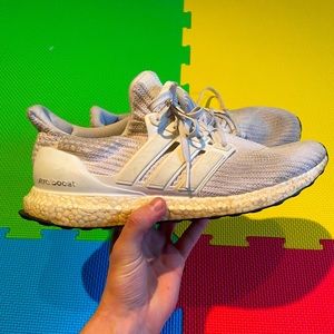 Adidas ultra boosts 4.0 triple white